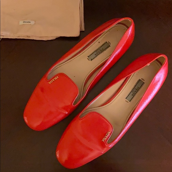 Prada Flats - Picture 1 of 5